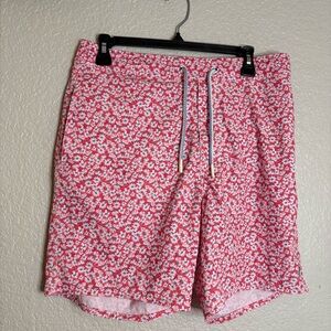 JOHNNIE-O half elastic 7" surf shorts in taffy floral red white medium swim